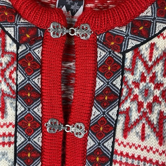 Dale Of Norway Vintage Red and White Patterned Wool Cardigan Sweater XS/38 - Picture 7 of 8